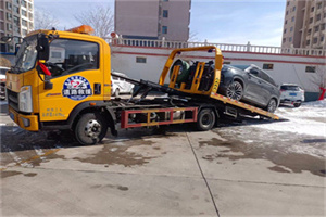 小昆山镇救援拖车费用怎么算